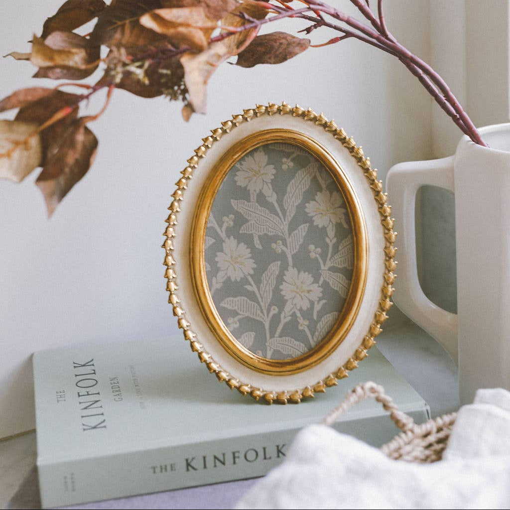 Cream and Gold Oval Photo Frame 5x7